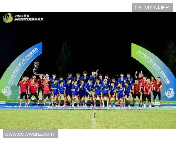 以青训为核心推动足球发展提升青少年培养体系与竞技水平